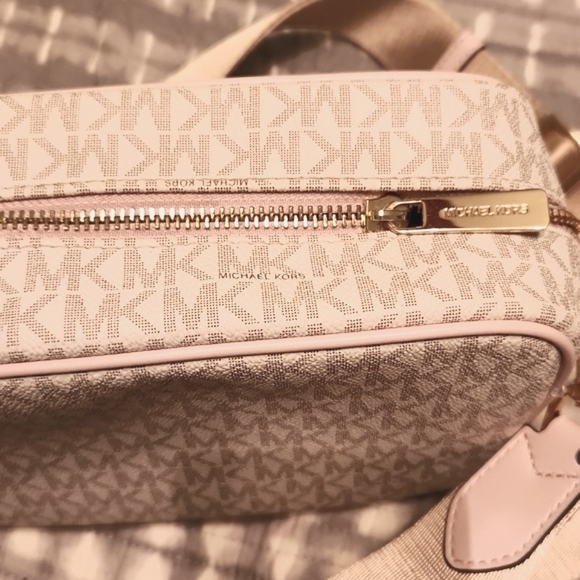 Purse - Picture 10 of 11